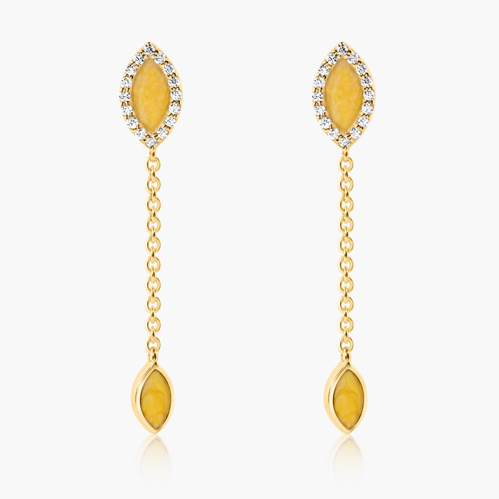 Alectrona Earrings