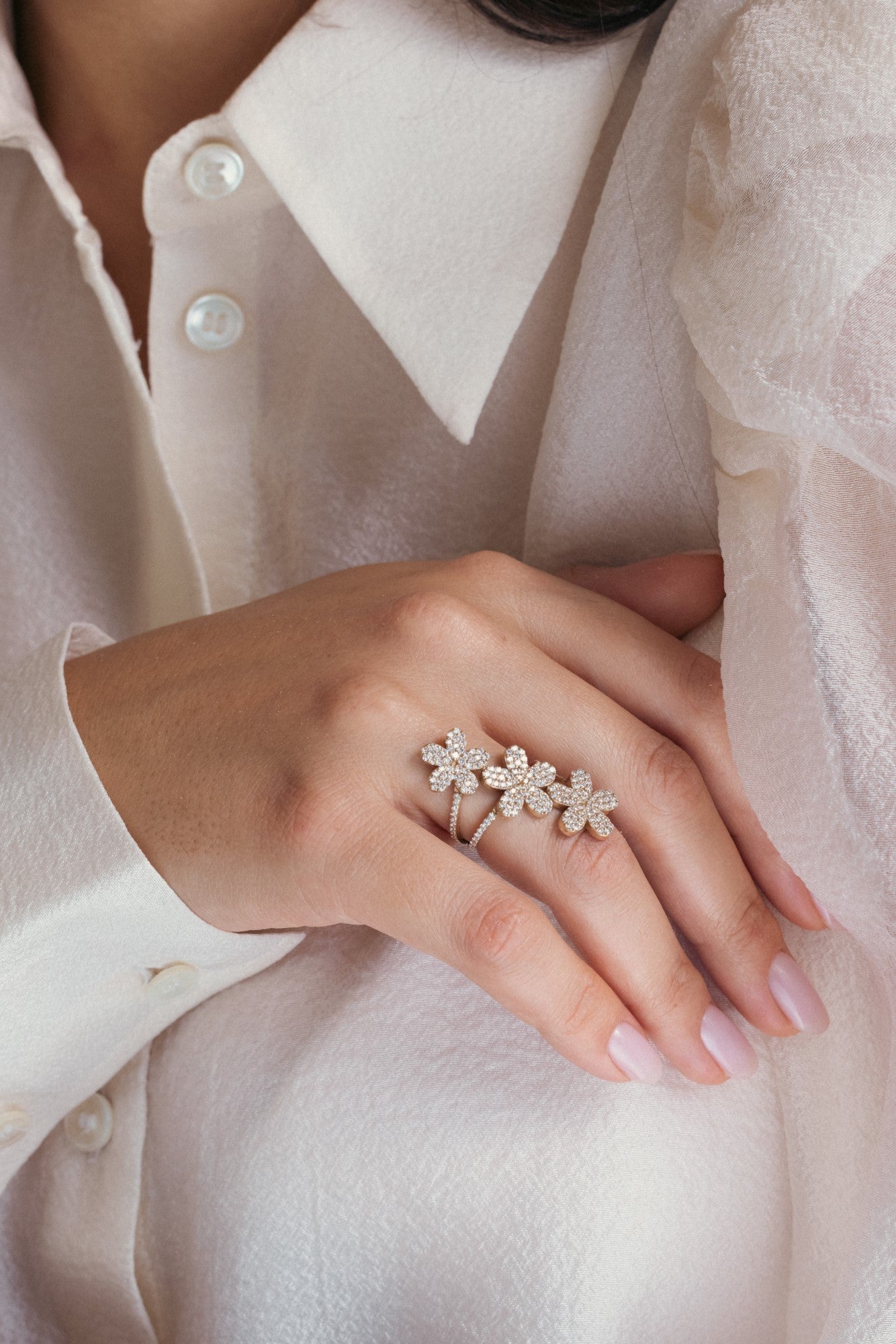 Silene Ring