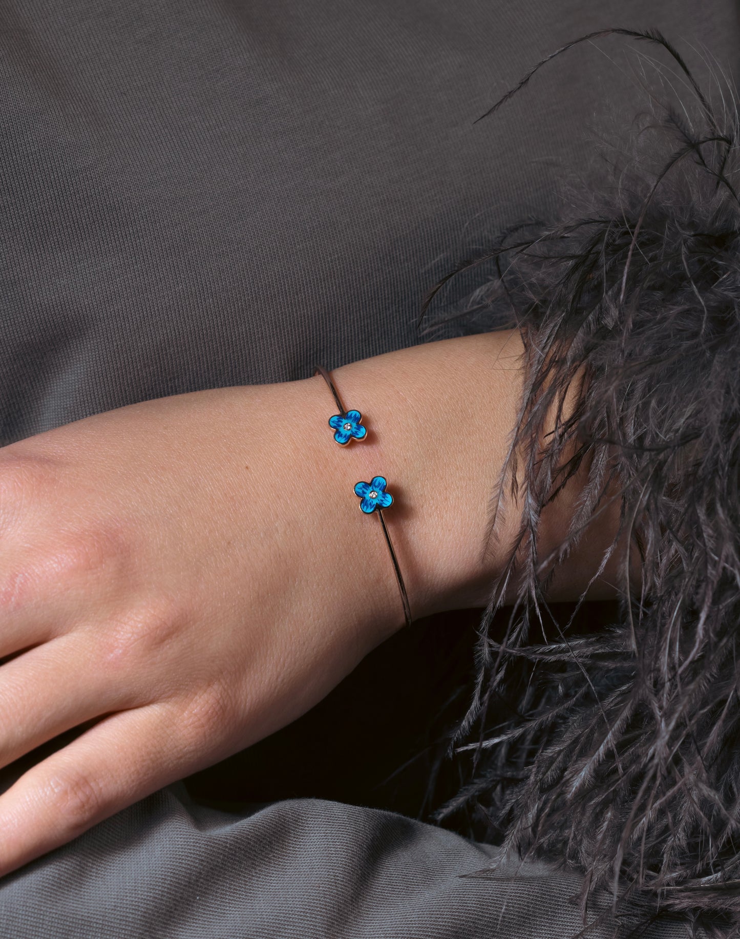 Blue Spider Lily Bangle